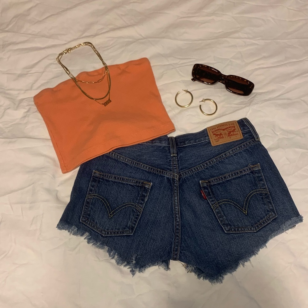Levi’s Short Shorts